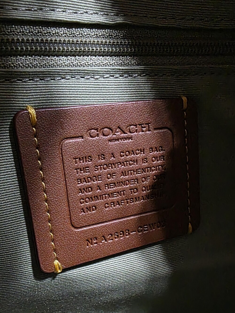 Coach Pistachio Embossed Rowan & matching wristlet - Picture 13 of 13